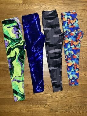 LulaRoe tall and curvy patterned legging lot of 4